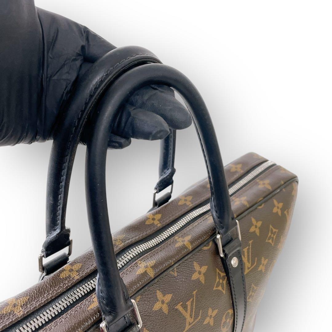 ルイヴィトン　モノグラムマカサー　2way ドキュマンヴォワヤージュ　バッグ