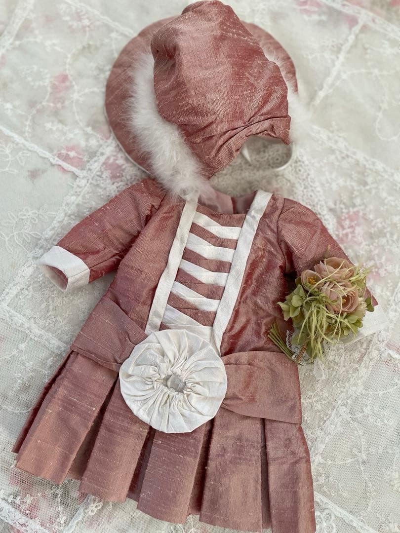 断捨離SALE品♡シルク アンティークビスクドールドレス ＆ ボンネット♡