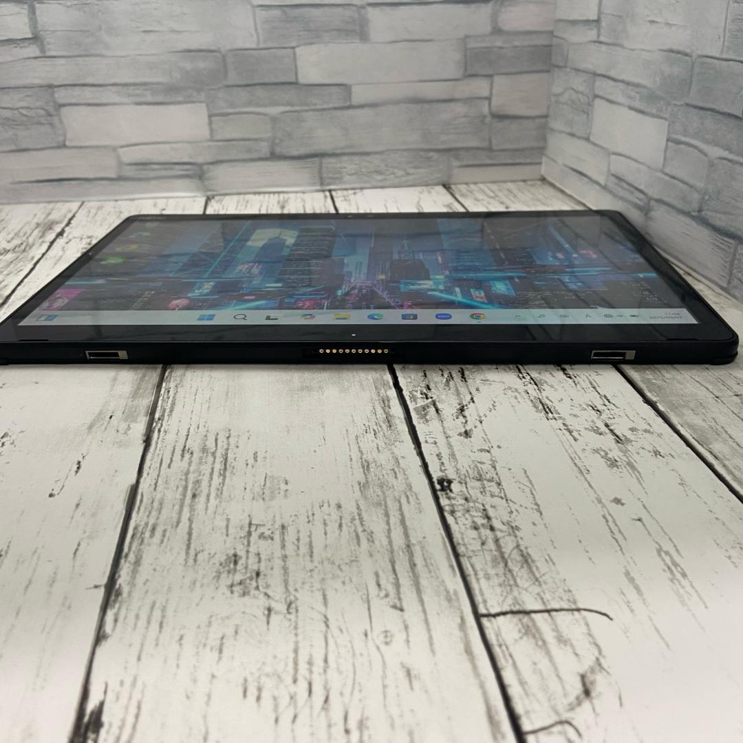 美品 i5 第8世代 富士通 タブレットノートPC Win11 Office