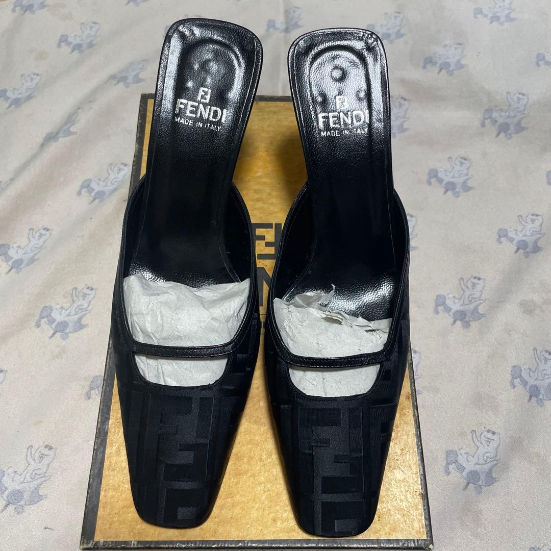 FENDI ミュール　　※今だけお値下げ中