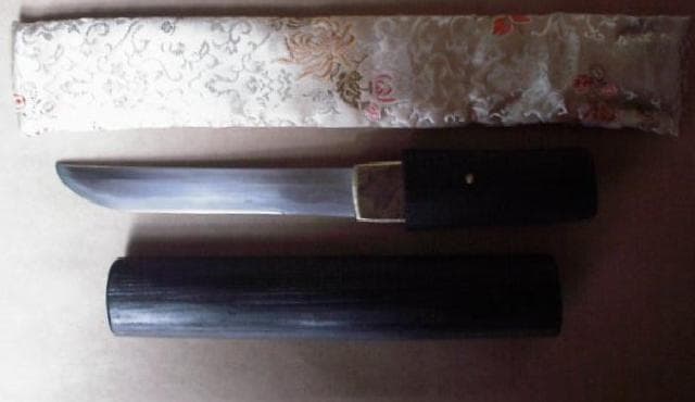 日本刀残欠マスターナイフNo.4 摂州住吉光 黒鞘