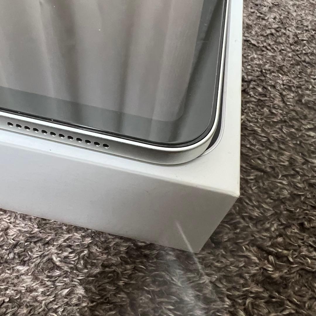 iPad 11世代 A16 128GB シルバー Bluetoothキーボード付