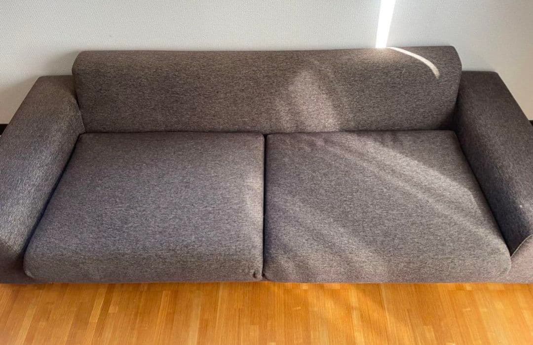 ダ*ト様 NOYES Decibel Light　3人掛け　両ひじソファ