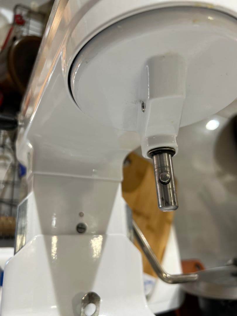 美品、FMI　キッチンエイド業務用ミキサー KSM5. 5 容量5.1L