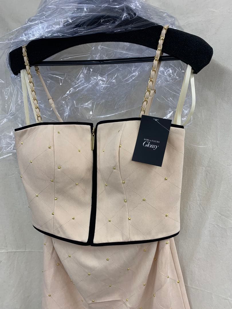 M 2896 ローブドフルールグロッシー　ブリエ　キャバドレスAngelR