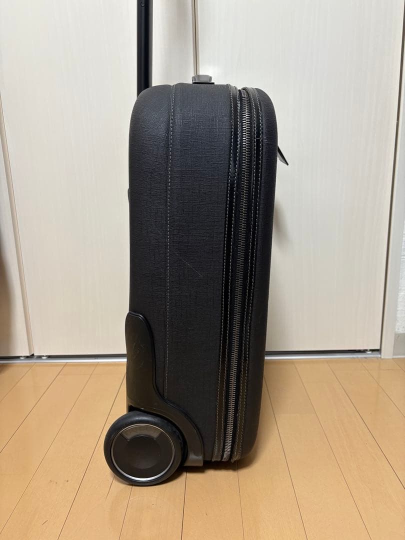 GUCCI ブラック キャリーケース