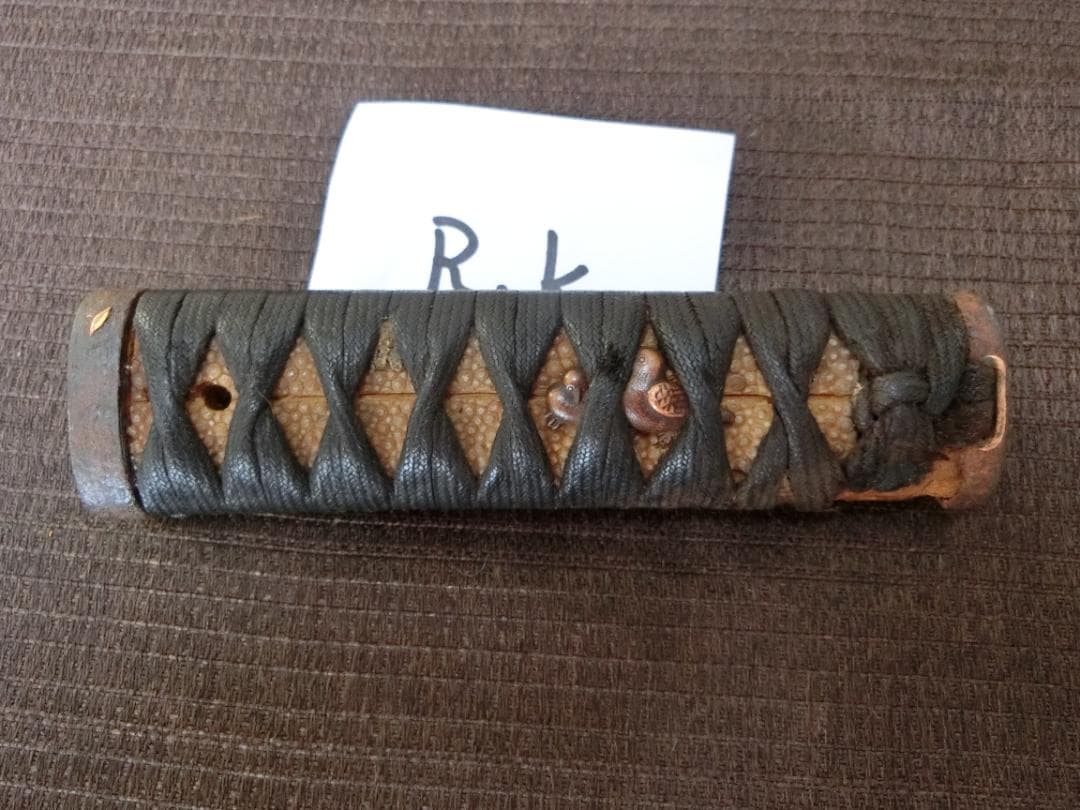 利用品！【 柄　柄巻き　縁頭　目貫　刀装具の部品・Rk・小道具】★拵え　刀剣必需