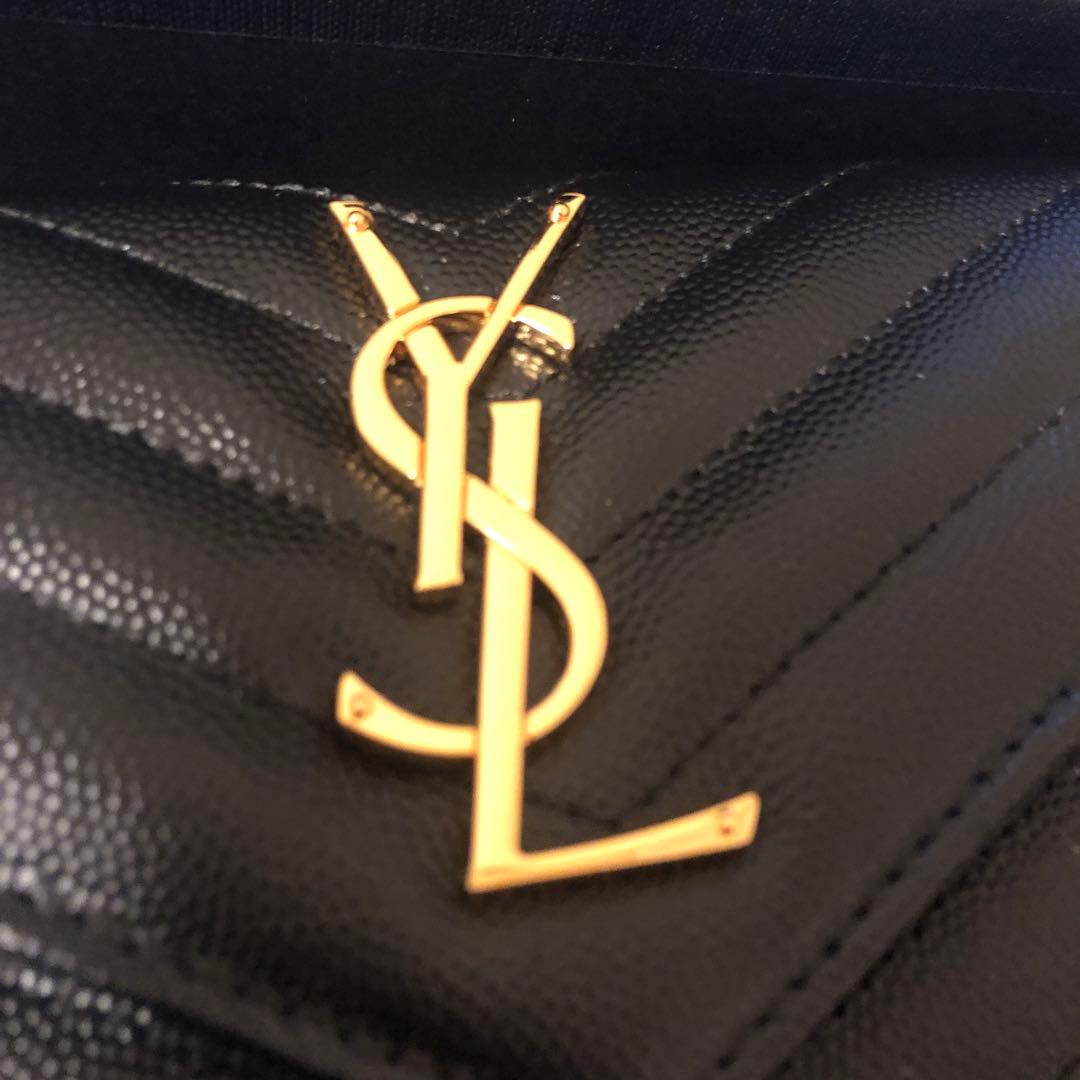 極美品未使用に近い　イブサンローラン 長財布