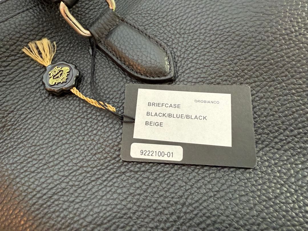 ［新品未使用］Orobiancoオロビアンコ　ビジネスバッグ　ブラックレザー　黒