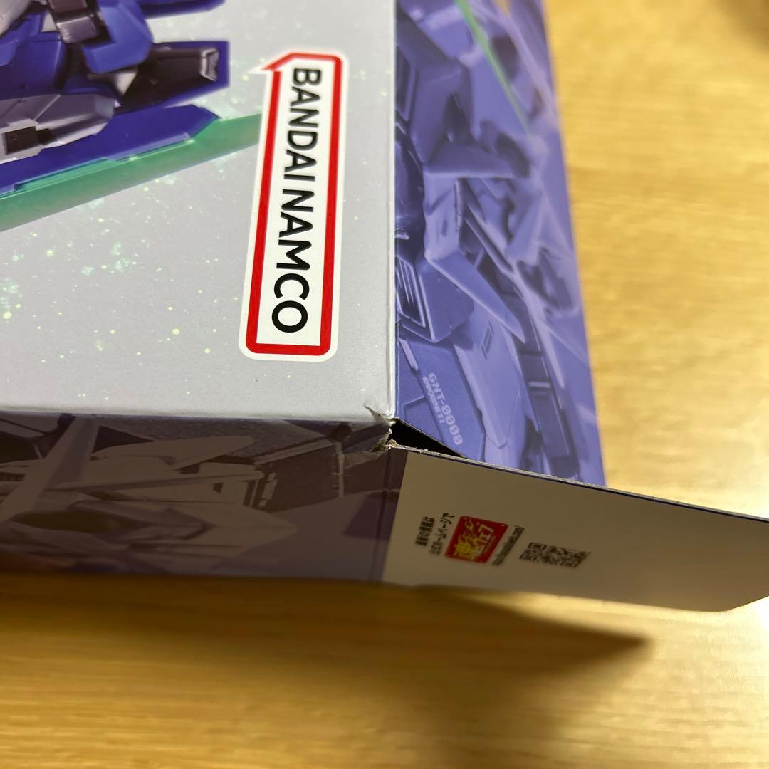 メタルビルド　ダブルオークアンタ フルセイバー　2024 ※開封品