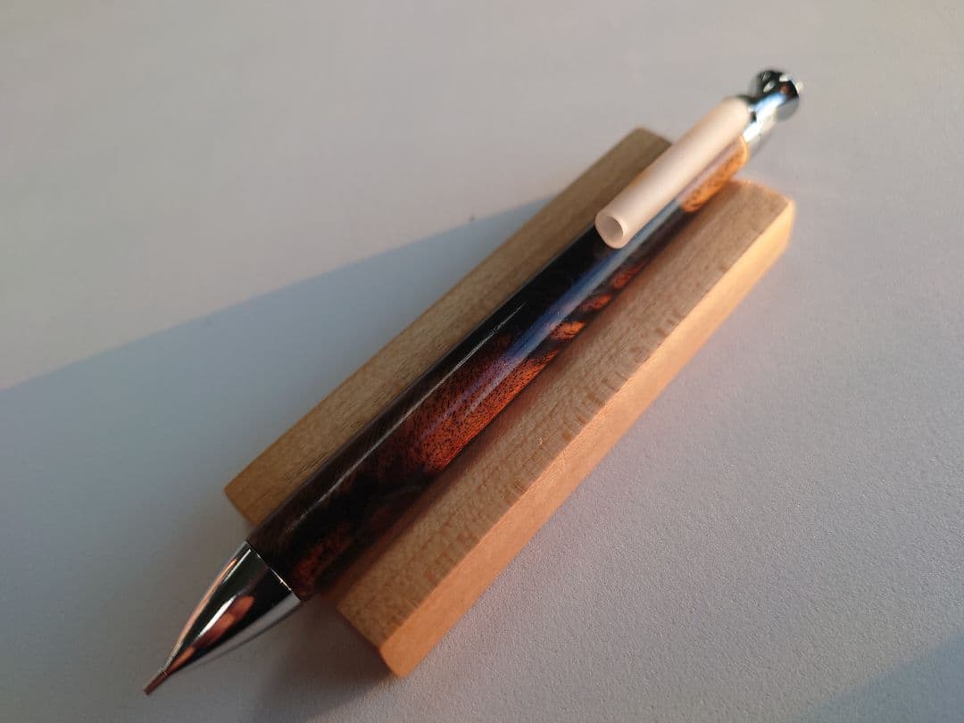 黒柿　シャープペンシル　新うるし　拭き漆　金継ぎ　補修済み