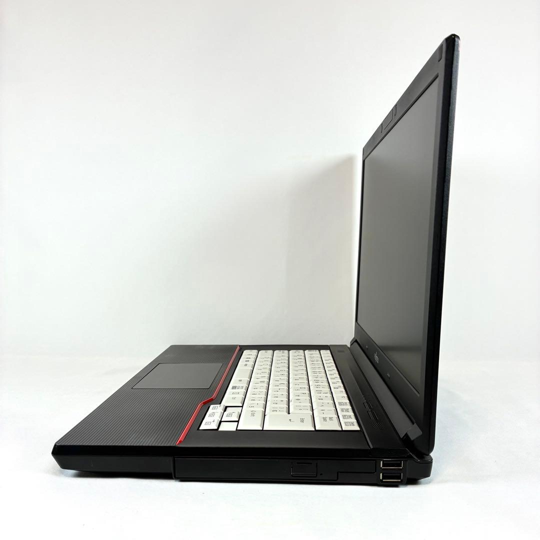 富士通 LIFEBOOK A574M i7 メモリ16GB SSD466GB