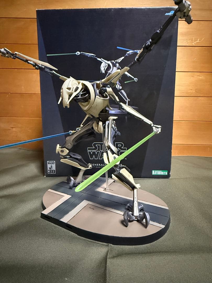 コトブキヤ ARTFX グリーヴァス将軍