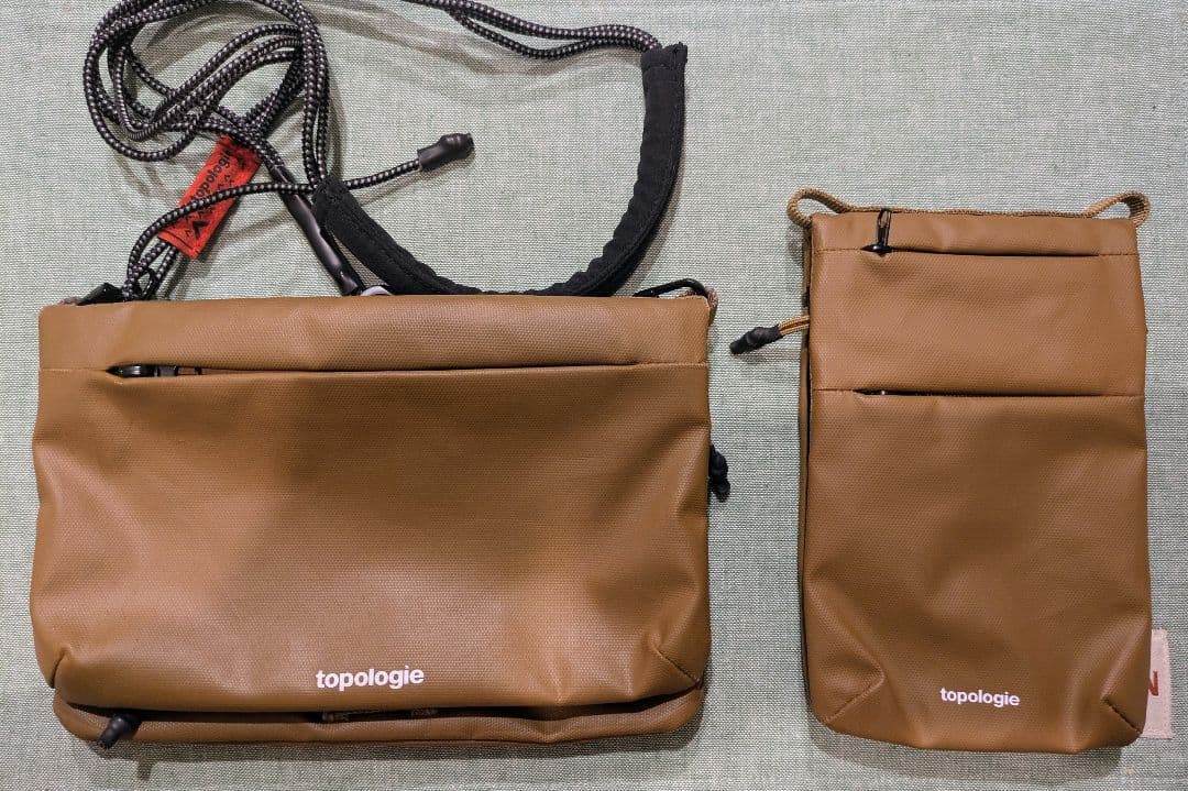 topologie フラットサコッシュ　フォンサコッシュ　ストラップ　セット