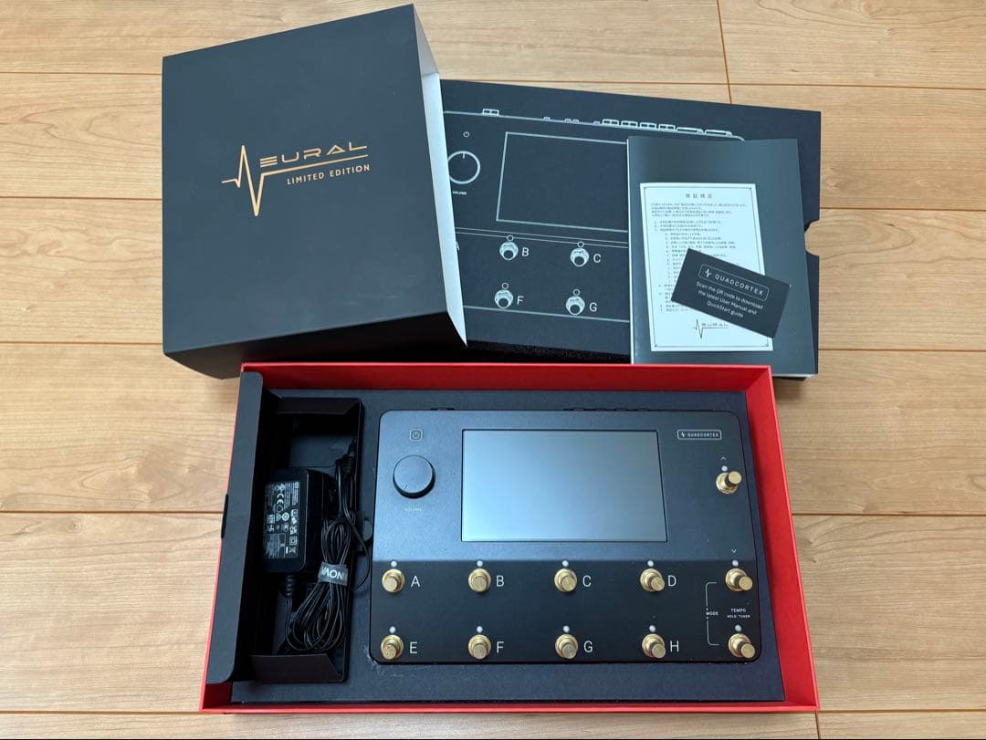 QuadCortex 黒金 LIMITED EDITION Black&Gold