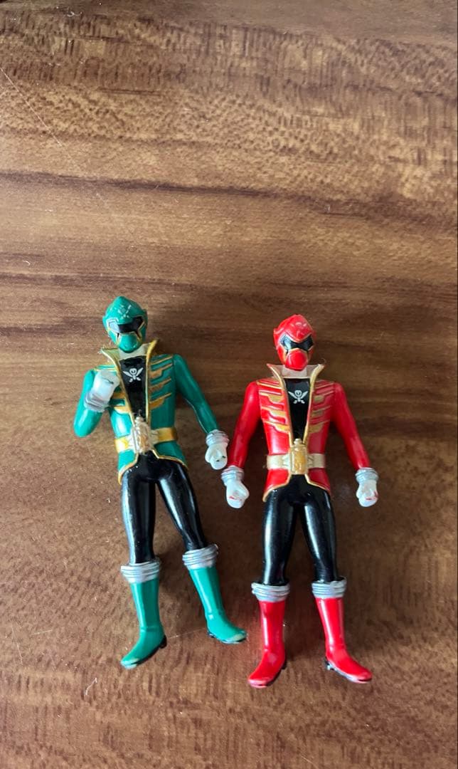 海賊戦隊ゴーカイジャー DXモバイレーツ レンジャーキー　フィギュア2体付き