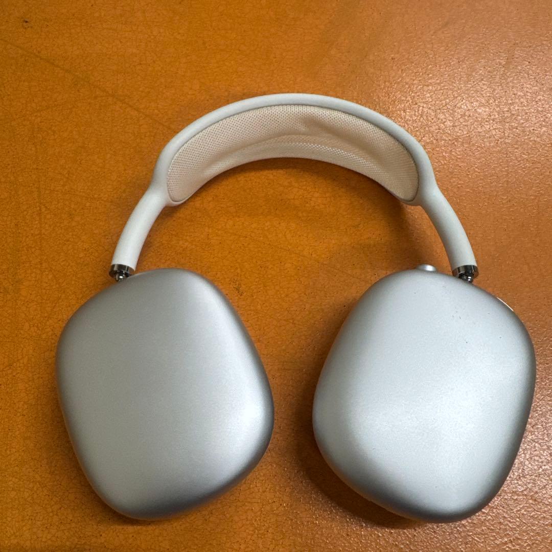 AirPods MAX 第一世代