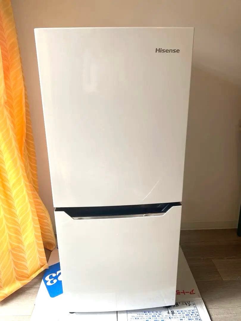 【送料込み】Hisense 冷蔵庫 冷凍庫　ホワイト
