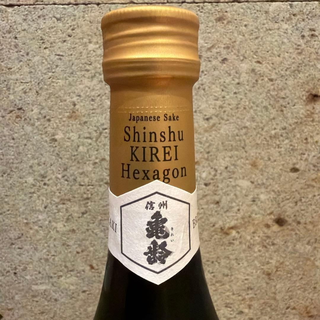 亀齢　ヘキサゴン　日本酒 720ml