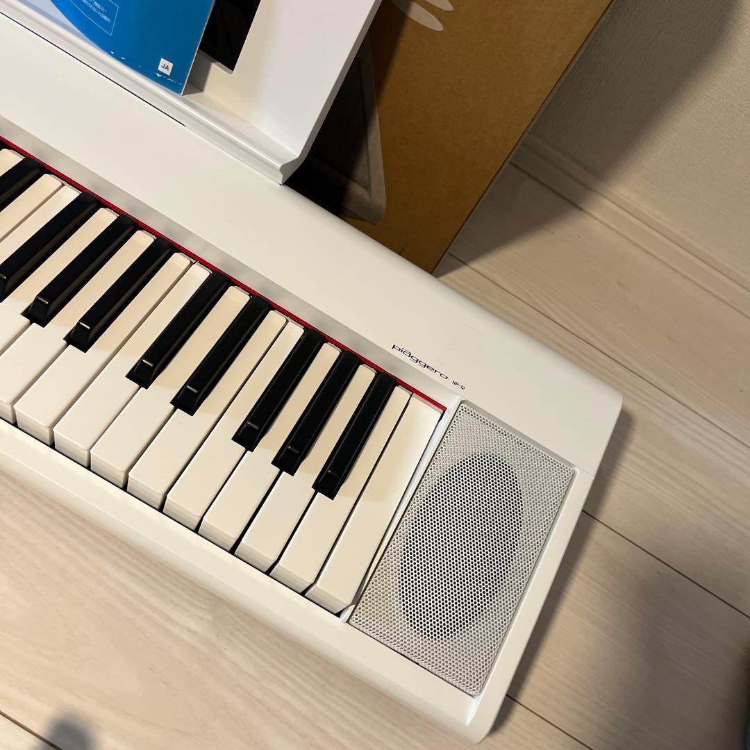 Yamaha NP-12 WH 電子ピアノ　キーボード　ヤマハ
