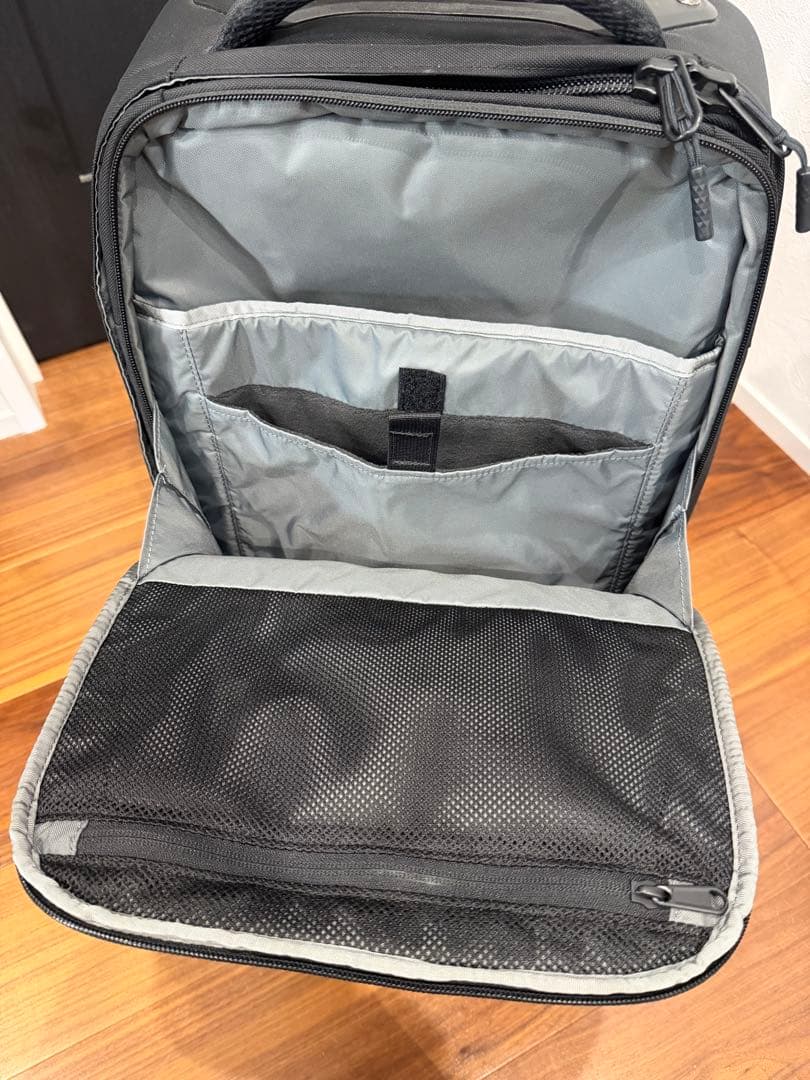 ザノースフェイス THE NORTH FACE キャリーバッグ 機内持ち込み可