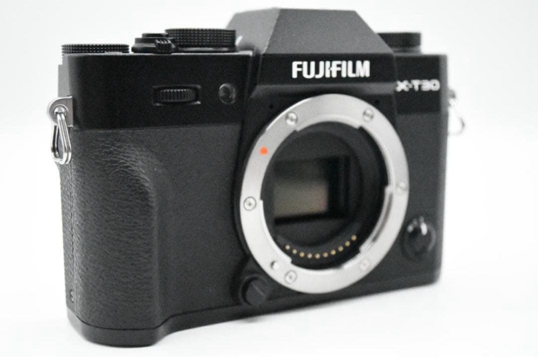 ［期間限定出品］FUJIFILM X-T30レンズキット ブラック