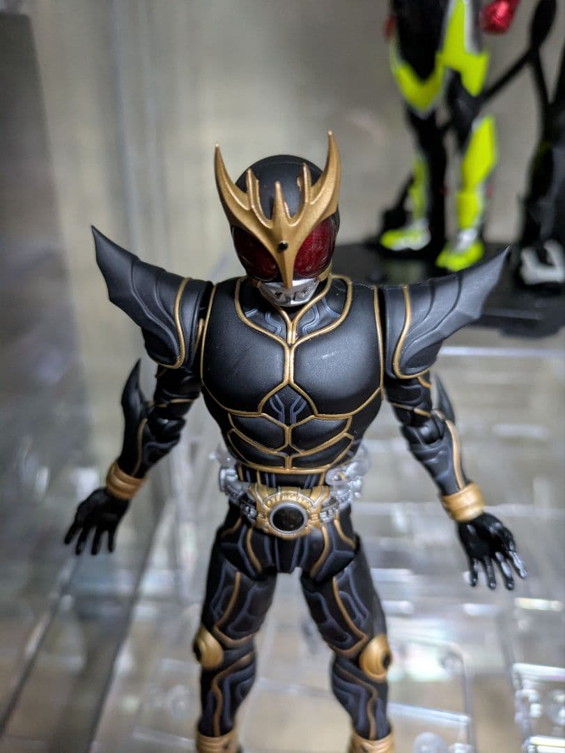 真骨彫S.H.Figuarts仮面ライダークウガアルティメットフォーム　ダグバ