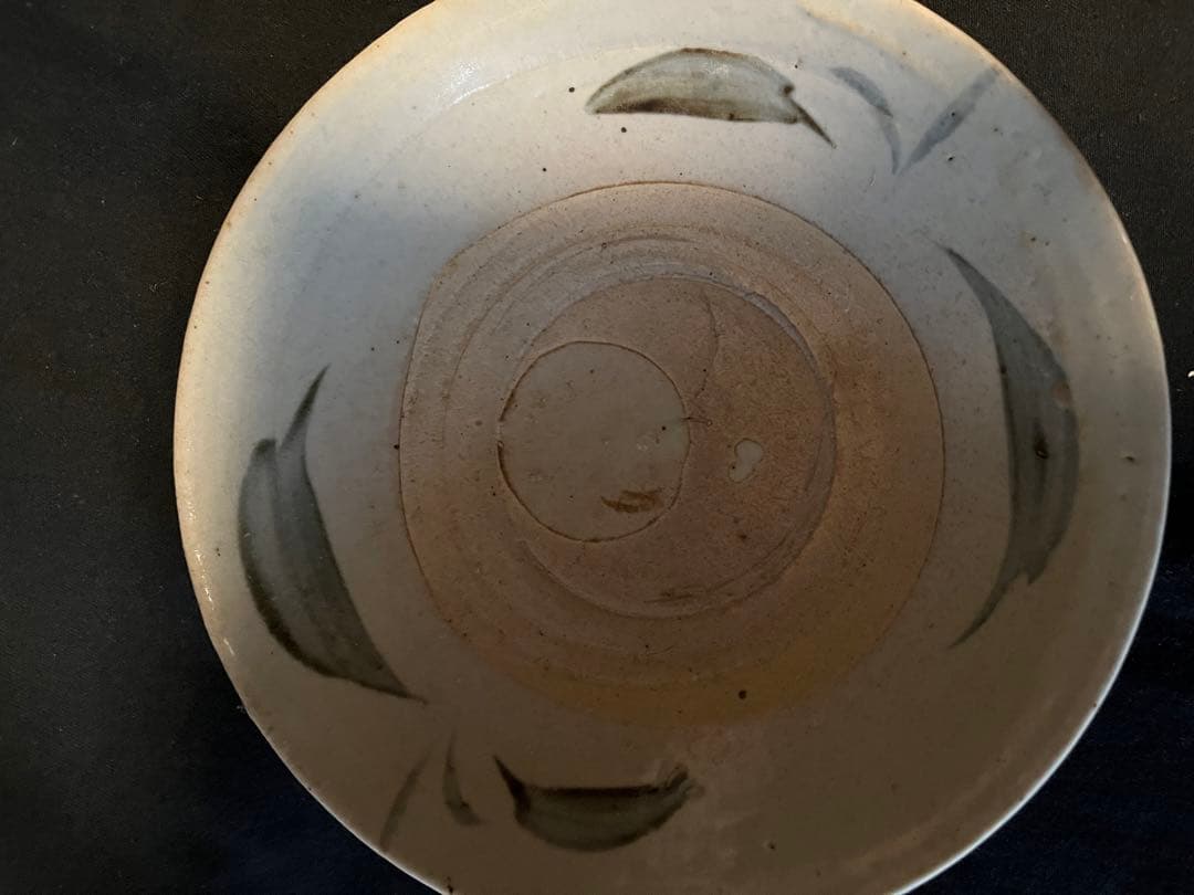 割れ、カケなし 中国清代末 南方窯の素朴な手描き絵付の皿 茶席の菓子皿にいい