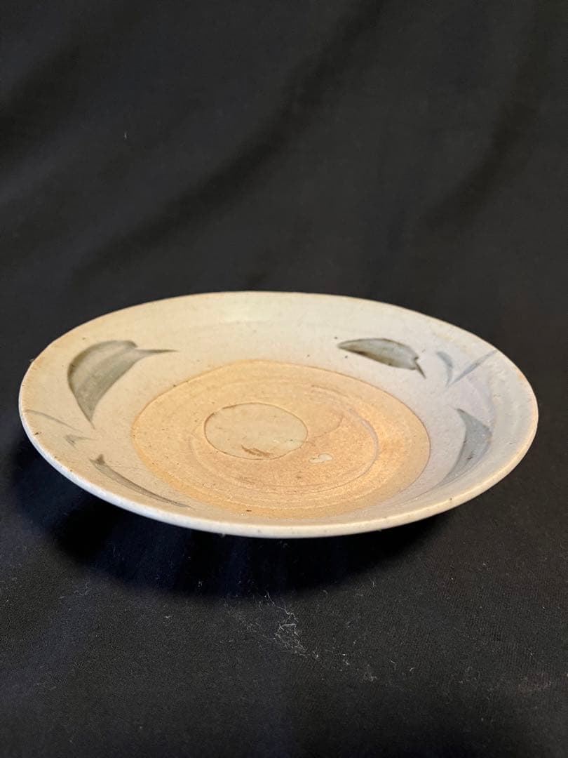 割れ、カケなし 中国清代末 南方窯の素朴な手描き絵付の皿 茶席の菓子皿にいい