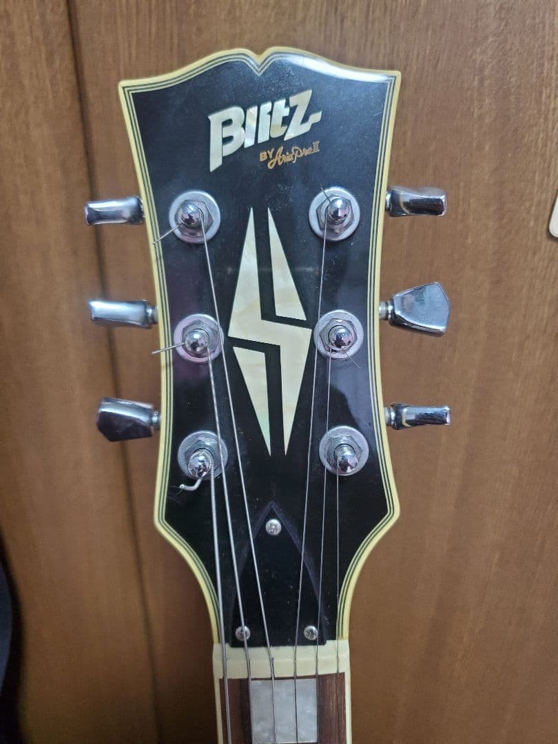 Blitz エレキギター ブラック ギターケース付き