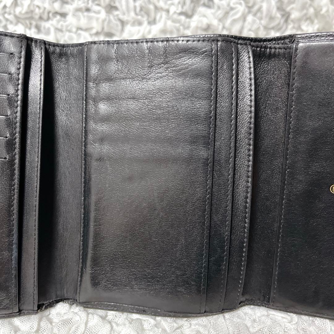 CHANEL ブラック　レザー 三つ折り財布　キャビアスキン　ギャランティカード
