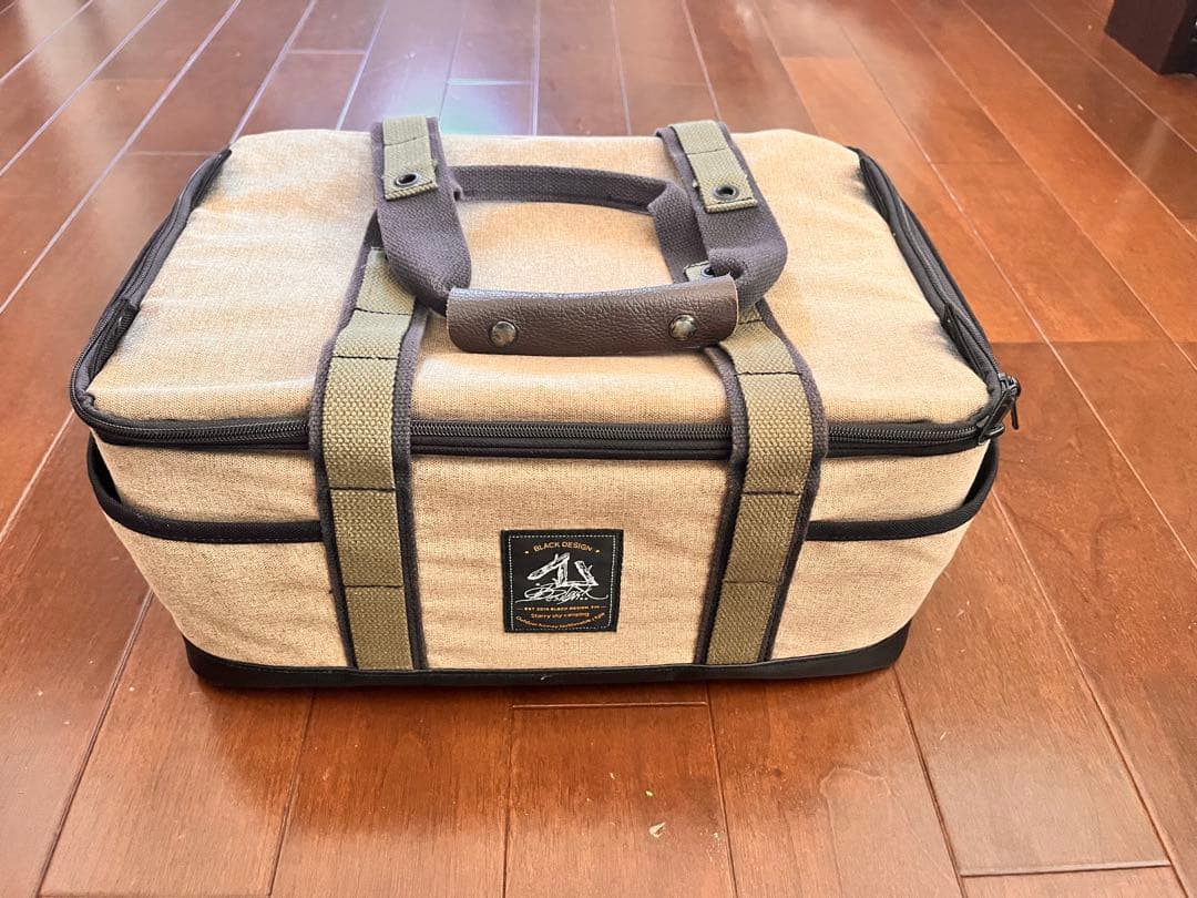 ブラックデザインアイアンプレート収納バッグ