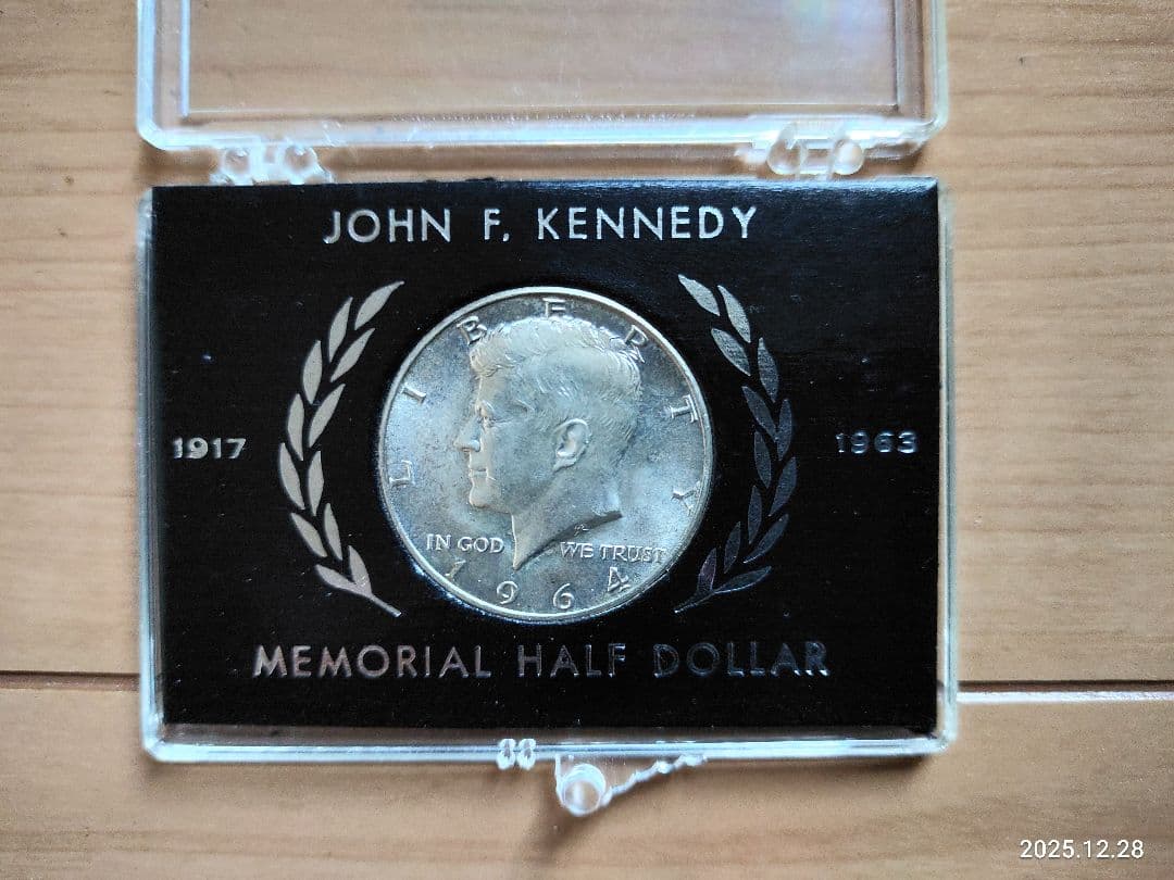 計2品①モスクワオリンピック記念セット②ジョン・F・ケネディ記念硬貨