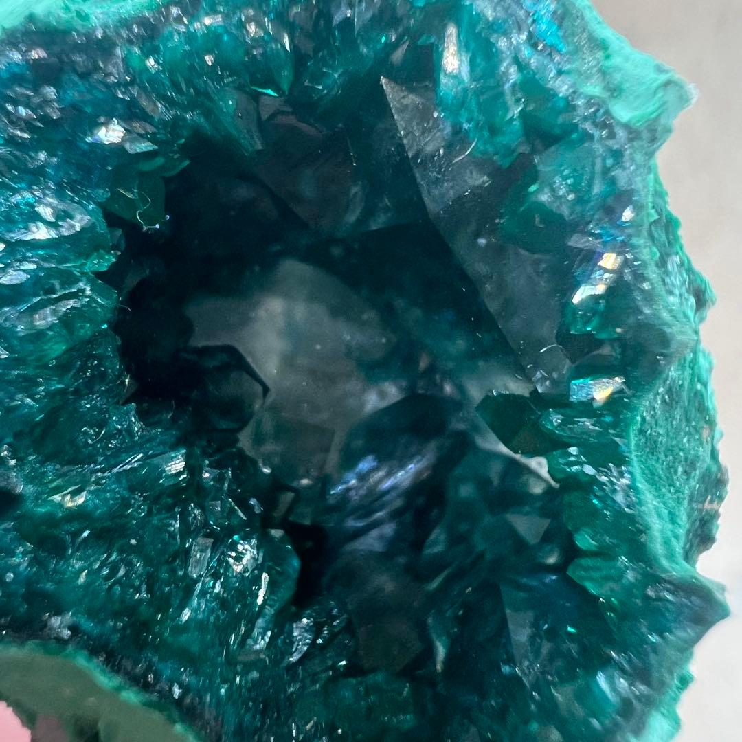 最高品質 ダイオプテーズ インクォーツ 鉱物 標本 原石