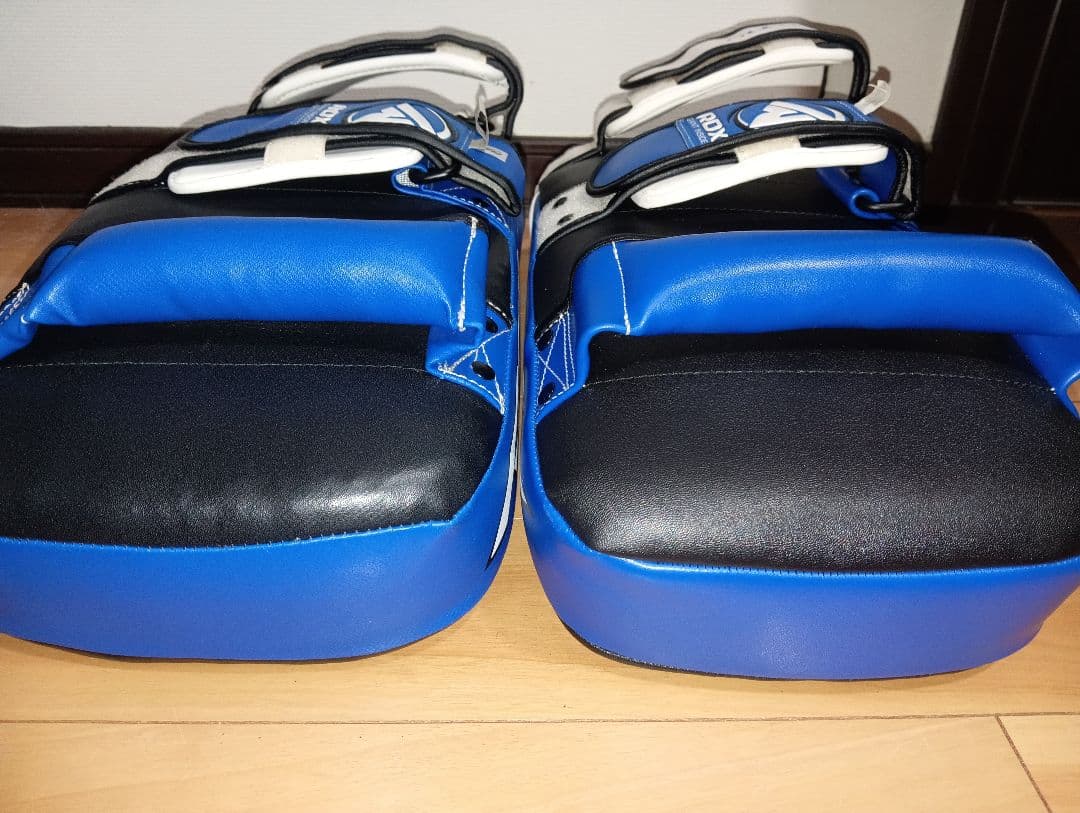 RDX アールディーエックス APR T1U キックミット 黒/青