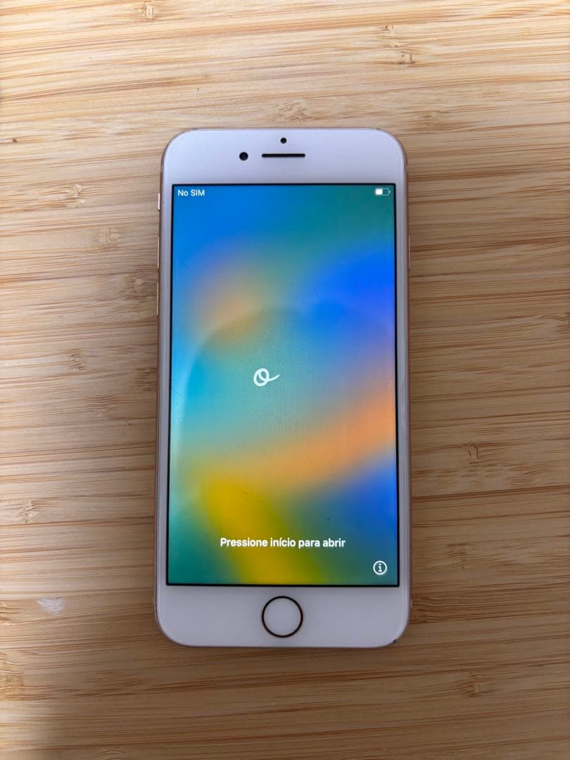 Apple iPhone ホワイト 本体