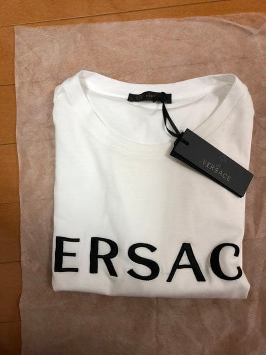 マ*シ様 最終値下げ！VERSACE versace メンズ Tシャツ