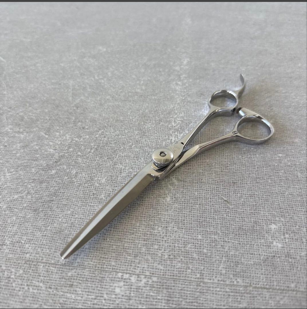 ほとんど未使用☆鋏☆ハサミ☆ナルトシザー☆ハイネッタ☆サークライン・クィーン