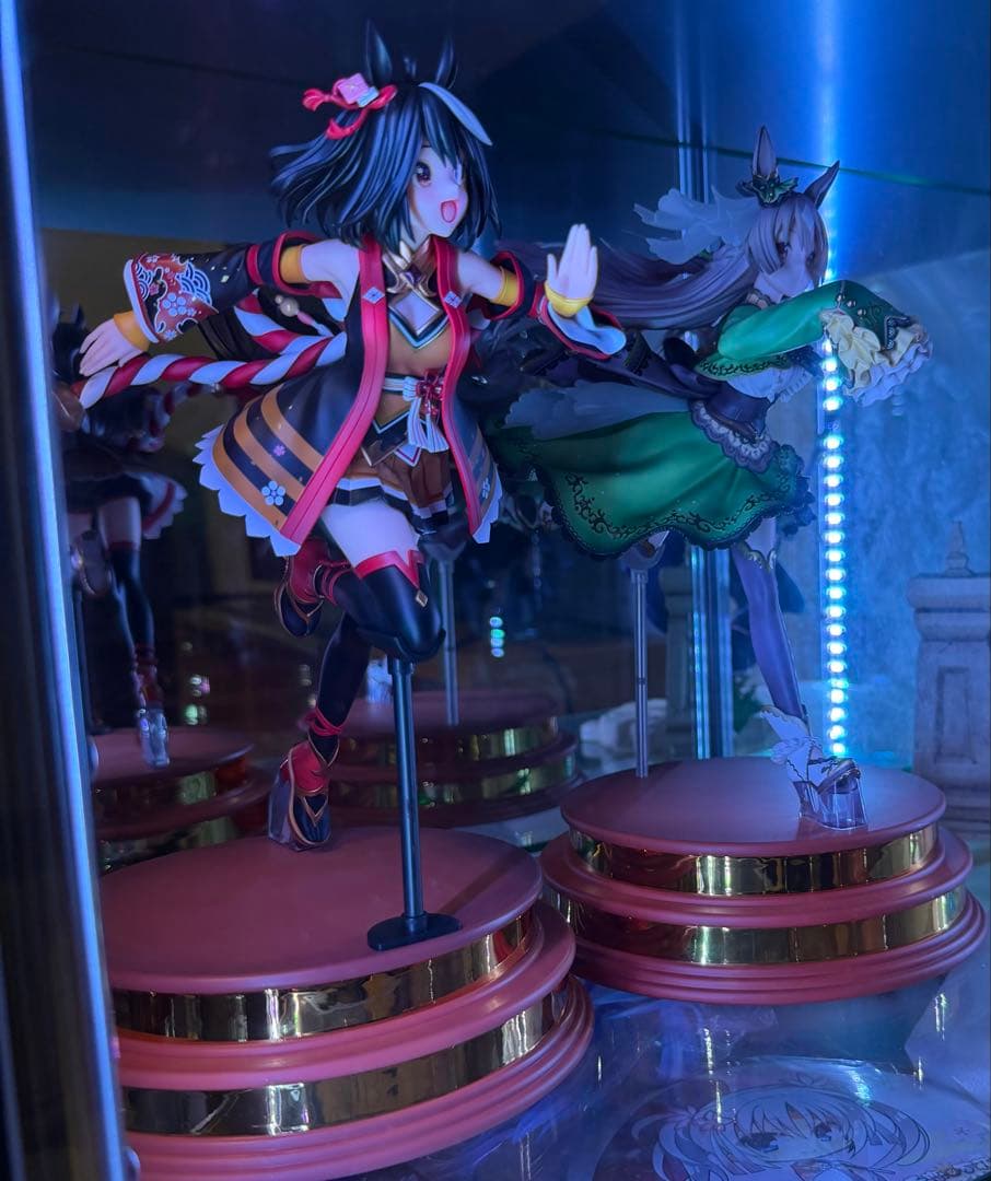 ウマ娘 フィギュア2体 キタサンブラック サトノダイヤモンド