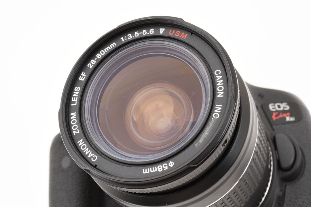 デジタル一眼レフカメラ Canon EOS Kiss X8i 標準レンズセット