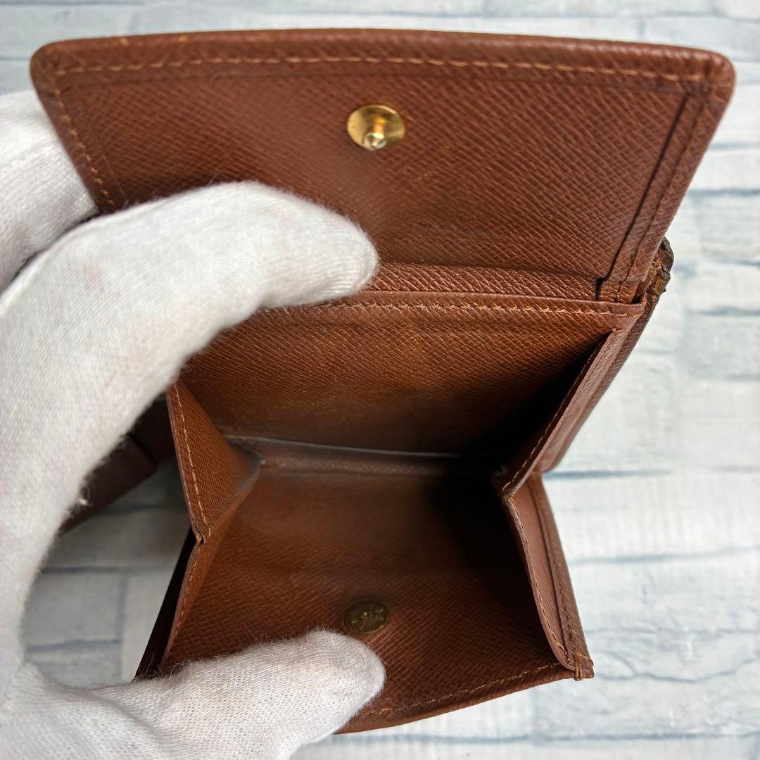 40 LOUIS VUITTON ルイヴィトン モノグラム 二つ折り財布　qj3