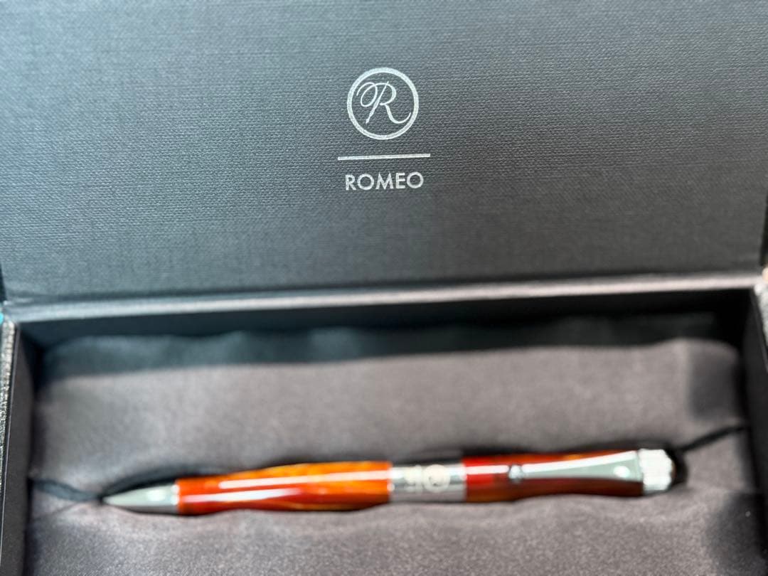 ロメオ 伊東屋 ROMEO No.3ボールペン 細軸 イタリアンアンバー