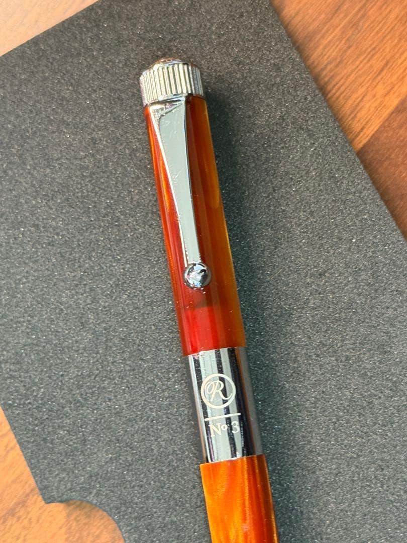 ロメオ 伊東屋 ROMEO No.3ボールペン 細軸 イタリアンアンバー
