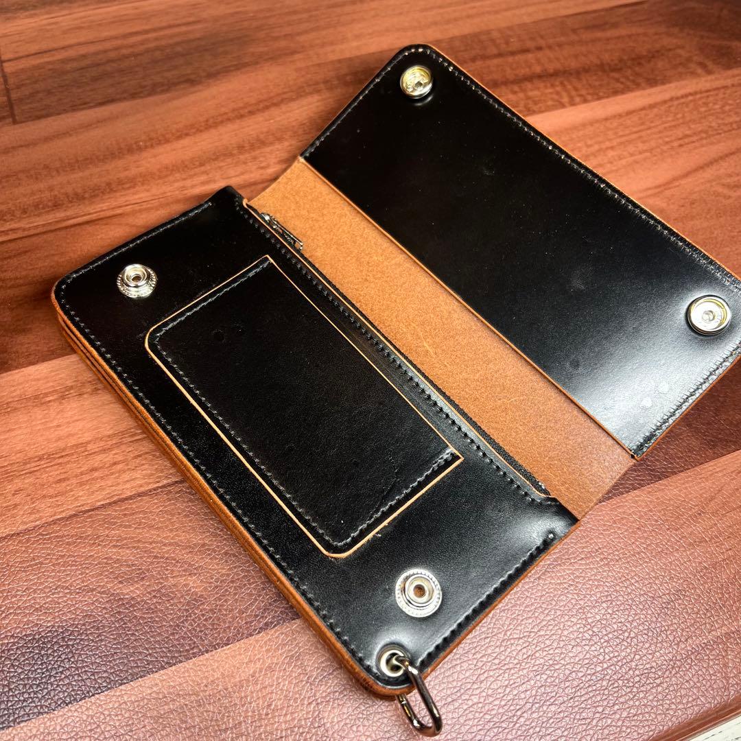 【トラッカーウォレット ロング 3層】 北米ステア　ブラック 茶芯 シルバー