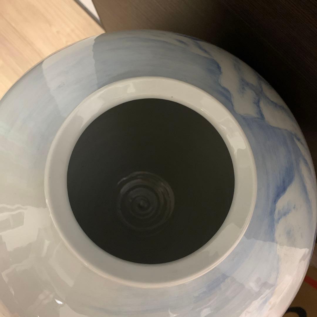 【海岩】王室内殿白壺