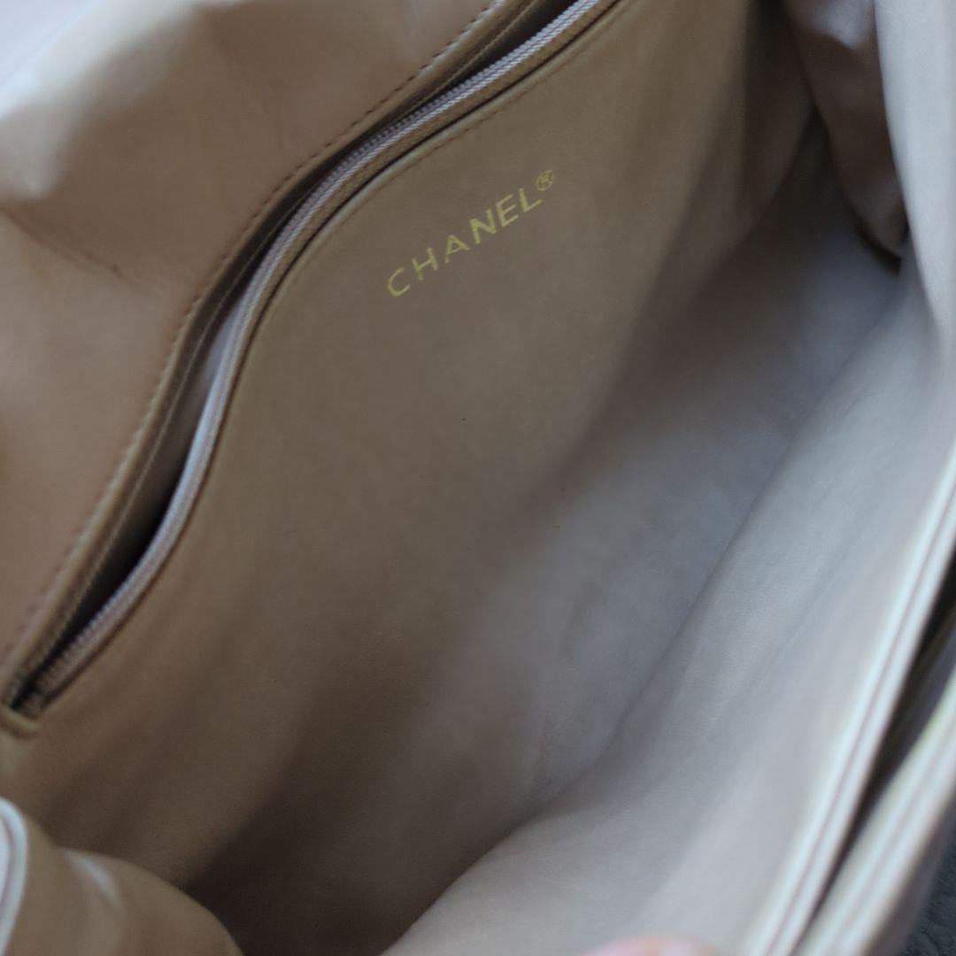 CHANEL シャネル キルティングショルダーバック ヴィンテージ　ベージュ