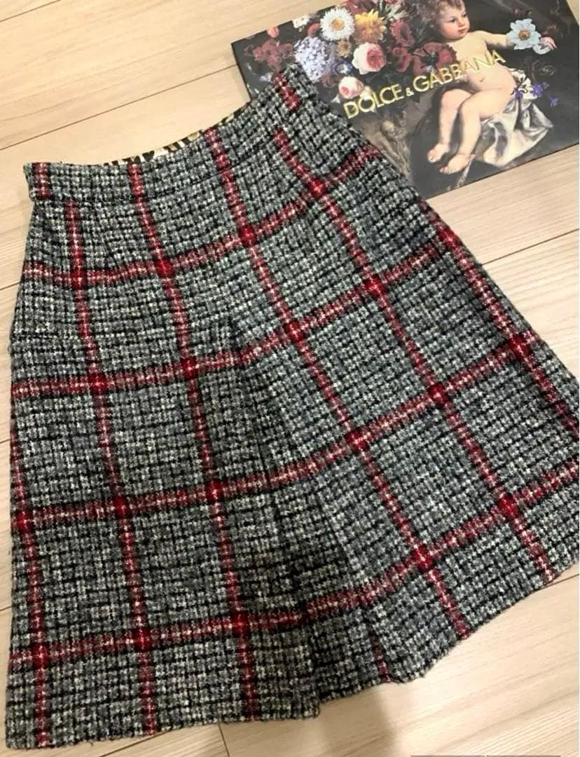 ドルチェ＆ガッバーナ　直営店購入　ツイードスカート　美品　レディース