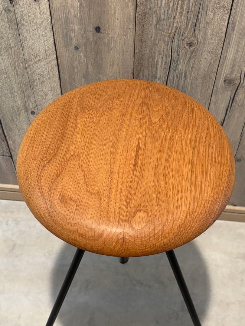 Roam stool 松田創意