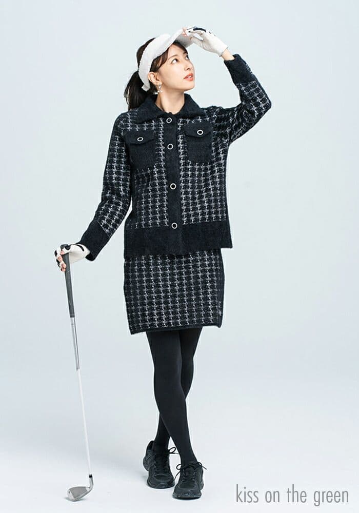 新品暖かく伸びるツイード風ニットセットアップkiss on the green黒