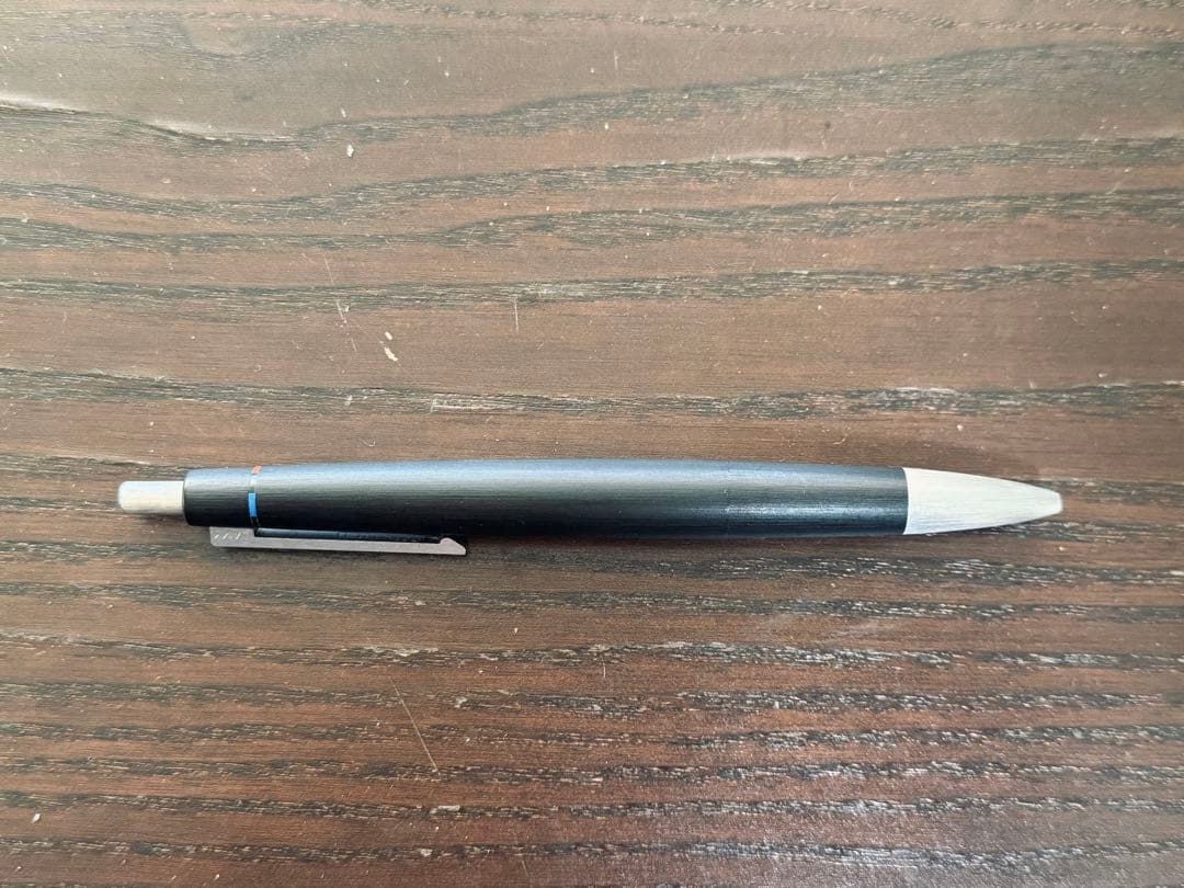 早い者勝ち‼️美品‼️LAMY ラミー 2000 4色 ボールペン 振り子式